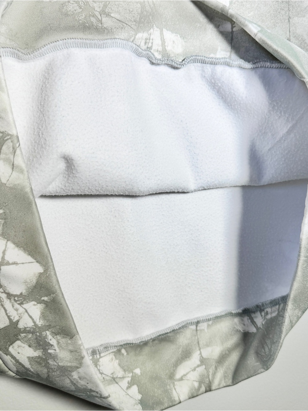 Nike Therma Dri-FIT Hoodie Mens M Grey White Marble Print DQ4836-077 Pullover - Picture 12 of 16